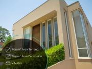Linda Casa para venda com 645 metros sendo 4 suÃtes....