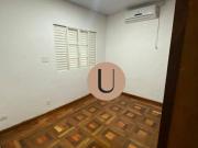 Linda casa reformada no Jardim Aeroporto