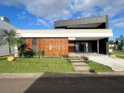 Linda Casa Terra com 4 dormitorios