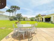 Linda casa térrea à venda, com 07 quartos e enorme...