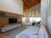 Linda Casa TÉRREA com 3 dorms/1sts, churrasqueira,...