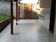 Linda casa térrea, com 3 quartos, suíte, no bairro Nossa...