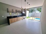 Linda casa térrea com 3 Suítes à venda, 228 m² por R$...