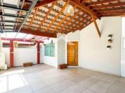 Linda casa Térrea com Piscina e 3 Suítes em Atibaia –...