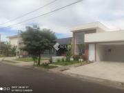 Linda casa térrea no Camps do Conde 2