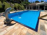 LINDA CHÁCARA Á BEIRA DA REPRESA DE IGARATÁ PÉ NA AGUA...