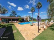 Linda Chácara de Alto Padrão Completa com Lago e piscina...