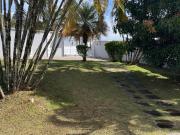 Linda chácara de alto padrão em rua sem saida no...