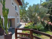 Linda chácara para venda em condomínio fechado na cidade...