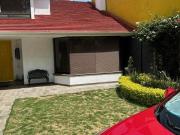 LINDA, CONFORTABLE Y RECIÉN REMODELADA CASA EN TEPEPAN