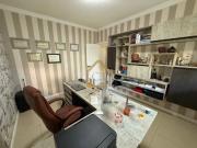 Linda e moderna casa com 5 suites em condomínio fechado...