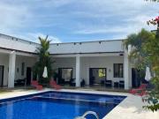 LINDA FINCA CON CASA CAMPESTRE EN VENTA EN RESTREPO META