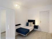 Linda habitación para alquilar en apartamento de 5...