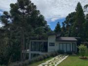 Linda Mansão em Campos do Jordão