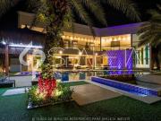 Linda mansão moderna à venda no Módulo 12 em Riviera de...