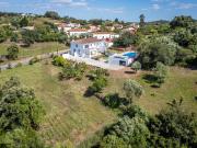 Linda Moradia de Campo com 5 Quartos, Piscina e Pomar...