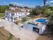 Linda Moradia de Campo com 5 Quartos, Piscina e Pomar...