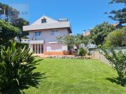 Linda moradia isolada com optimo jardim, na Pampilheira,...