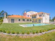 Linda propriedade perto de Caldas da Rainha