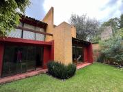 Linda y acogedora casa en condominio