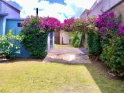 Linda y amplia casa con alberca en Granjas Banthi Sn....