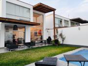 Linda y Moderna Casa en Calle Cerrada Muy Segura La Molina