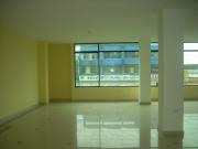 LINDAS Y AMPLIAS OFICINAS ESQUINERAS