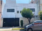 LINDAVISTA, CASA SOLA PARA REMODELAR