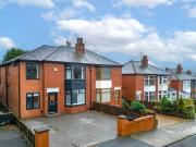 Linden Avenue, Ramsbottom, 4 Bedroom Semi detached
