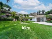 LINDISIMA CASA EN ESQUINA EN VENTA CON LA MEJOR CAVA EN...