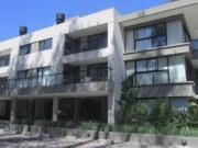 Lindísimo departamento en PB con galería, jardín y...