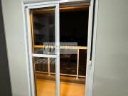 Lindo Apartamento com 2 dormitórios e Varanda na Vila Ema