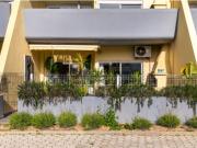 Lindo apartamento de um quarto perto da Meia Praia