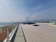 Lindo apartamento novo frente mar da exuberante praia...