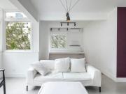 Lindo apartamento todo reformado e mobiliado sendo 02...