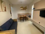 Lindo Apto 02 dorms, 02 vagas, 300 mts da praia 580 mil...