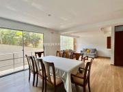 Lindo Duplex de AO. 138m2 en 2do Piso Ascensor...