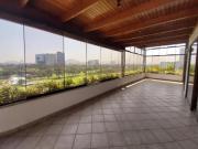 LINDO PH CON VISTA AL GOLF CERROS DE CAMACHO