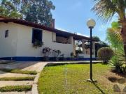Lindo Sítio à Venda de 32.000m2, 2 Casas, Capela, Poço...