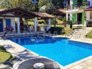 Lindo sítio em condomínio próximo à rodovia