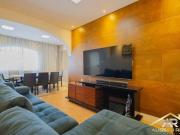 Lindo Sobrado de 179m² com 3 Quartos, 1 Suíte e 2 Vagas...