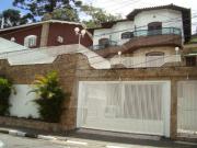 Lindo Sobrado em Condomínio Fechado de Alto Padrão na...