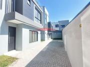 Lindo sobrado em condomínio no Uberaba, Curitiba PR: 3...