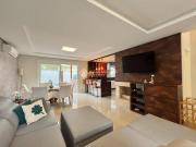 Lindo sobrado mobiliado com 3 suítes, piscina e espaço...