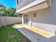 Lindo sobrado triplex novo com 3 Q sendo 1 suíte no Uberaba