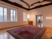 LINZ: Traumhafte Altbauwohnung mit riesen Raumhöhe