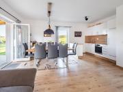 LIPNO REAL Exklusives Haus am See im Lakeside Village