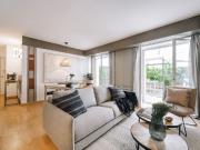 Lisas 1 bedroom and terrace in the Louvre district,... Lisas 1 bedroom and terrace in the Louvre district,...