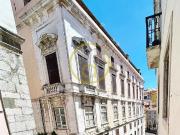 LISBOA CENTRO / STª CATARINA na R. SÉCULO ap. T3 coz....