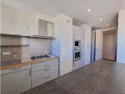 Lisboa Lapa. T3+1 em edifício classificado. Vista rio